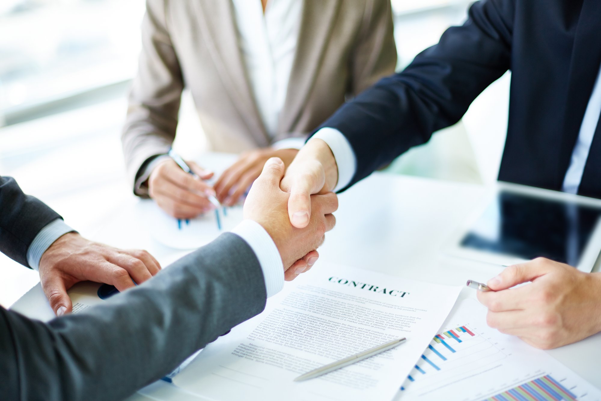 handshake-close-up-executives handshake-close-up-executives